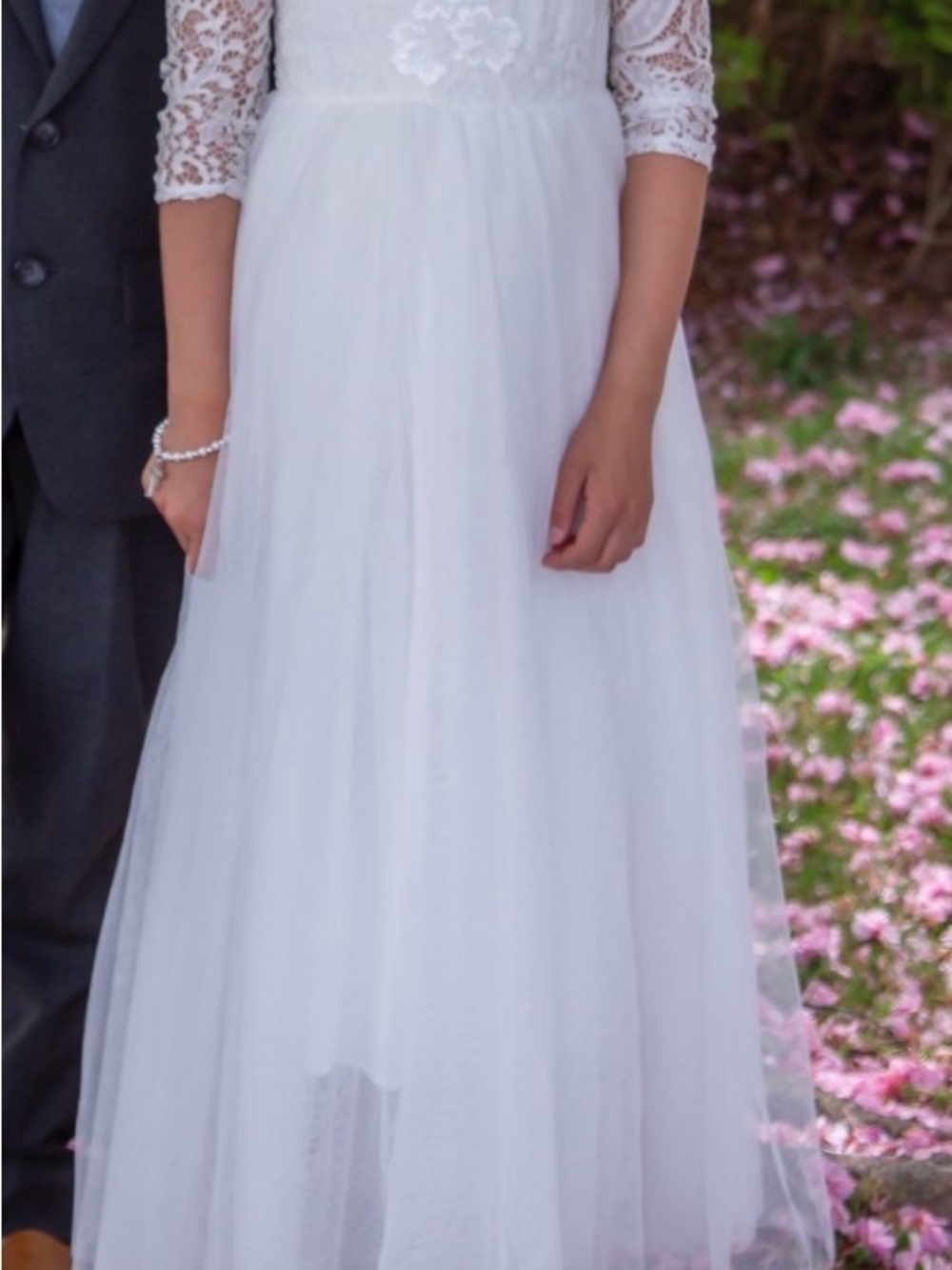 Amazon White Lace & Tulle Girls' Formal Dress